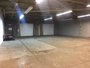 370 State St, North Haven, CT for lease Interior Photo- Image 1 of 6