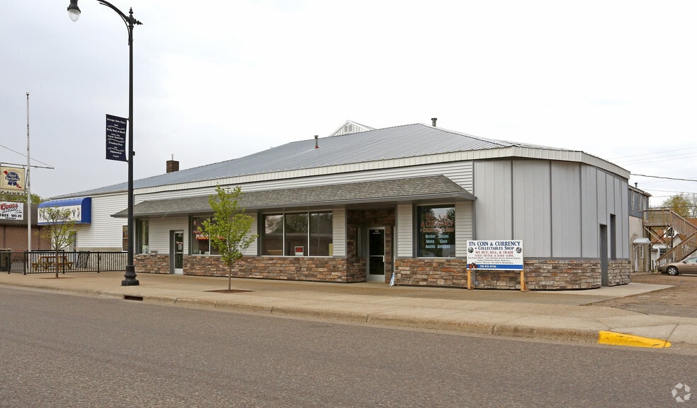 109-117 Main St S, Pierz, MN for sale - Primary Photo - Image 1 of 1