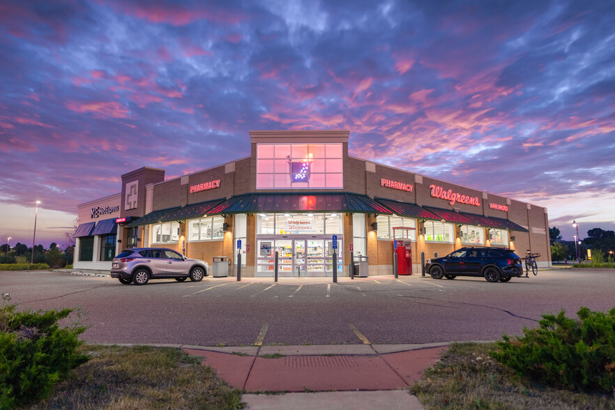 2134 Bunker Lake Blvd NW, Andover, MN for sale - Building Photo - Image 1 of 1