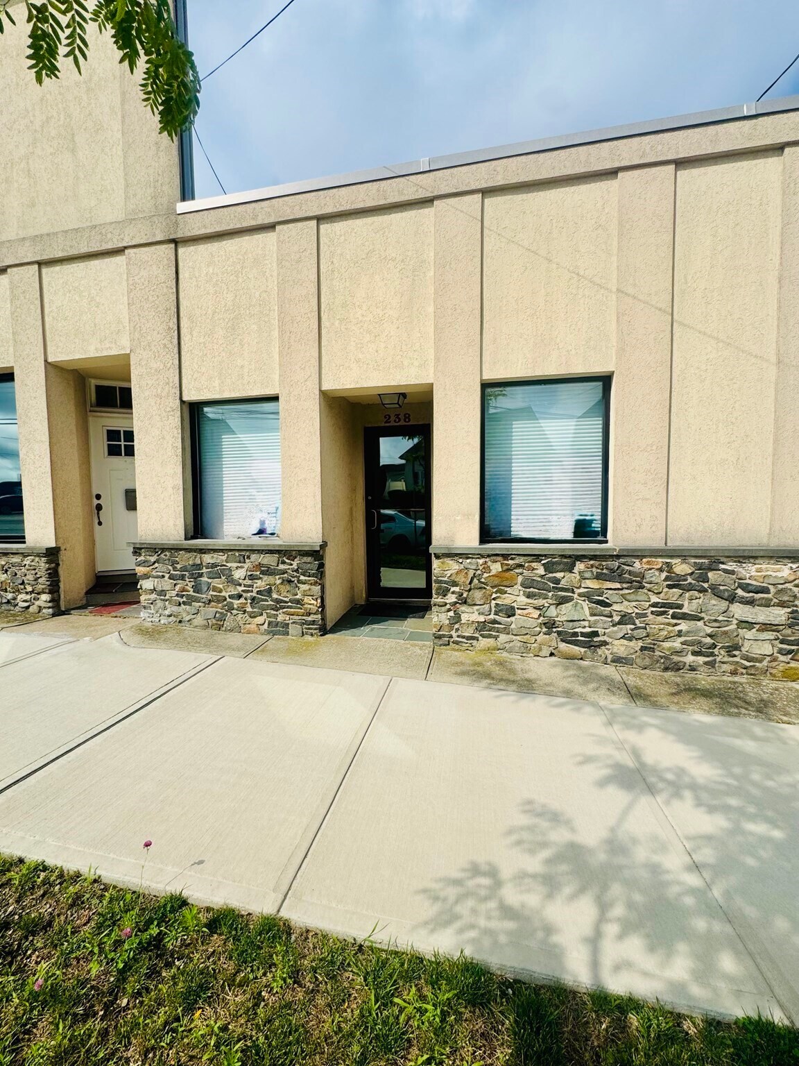 238 Rockdale Ave, New Bedford, MA for lease Interior Photo- Image 1 of 13