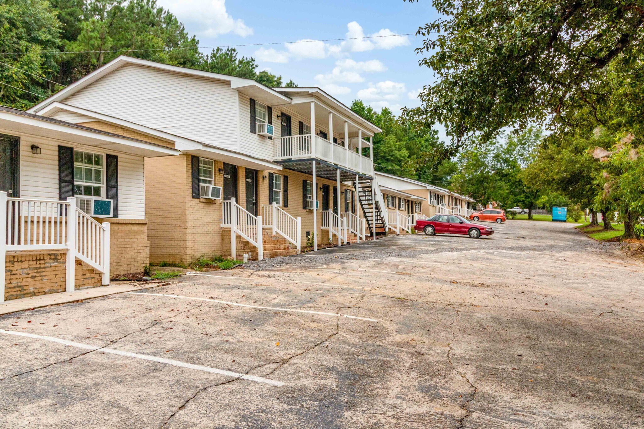 805 Lessman Cir SW, Cullman, AL for sale Primary Photo- Image 1 of 1