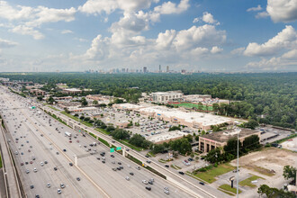 9575 Katy Fwy, Houston, TX - AERIAL  map view