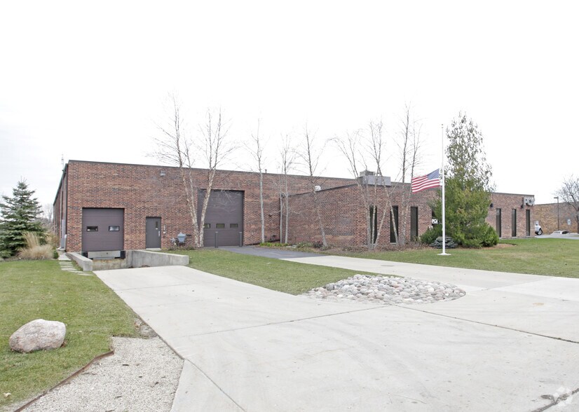 250 S Shaddle Ave, Mundelein, IL 60060 Industrial for Lease