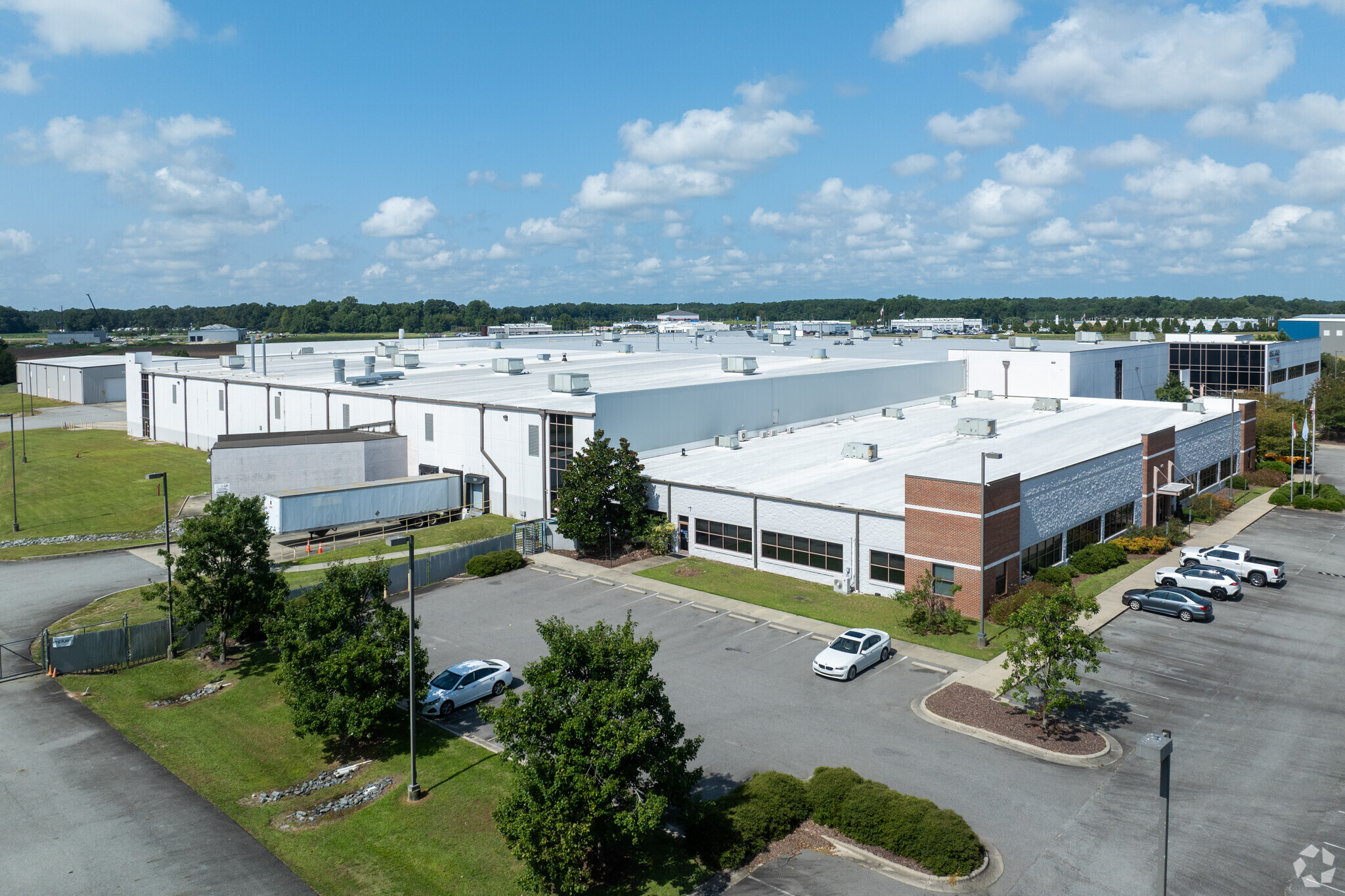 500 Gateway Dr, Goldsboro, NC for lease Building Photo- Image 1 of 27