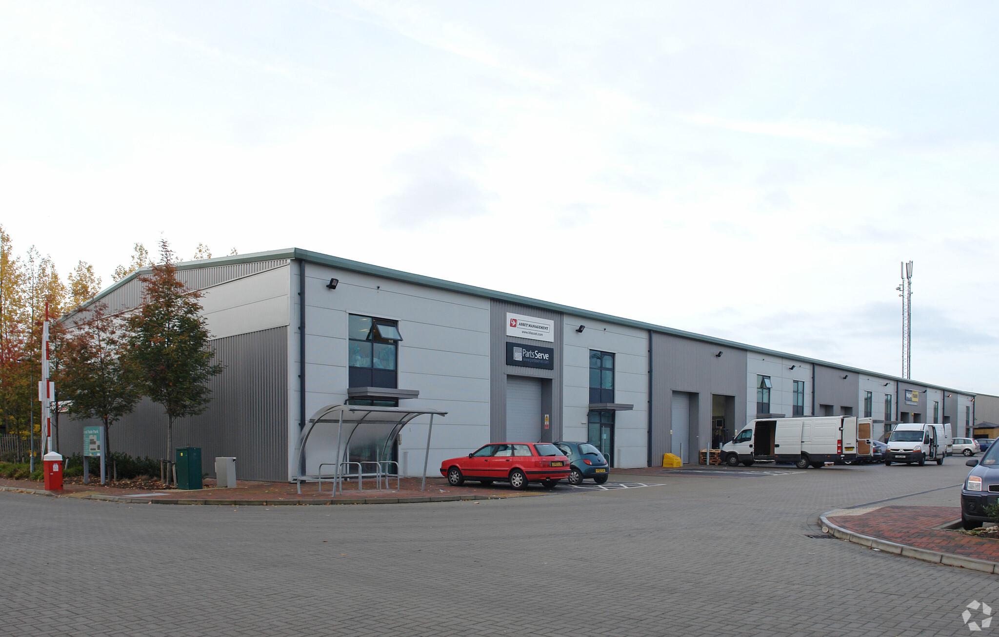 Thurrock Trade Park, Grays for lease Primary Photo- Image 1 of 5