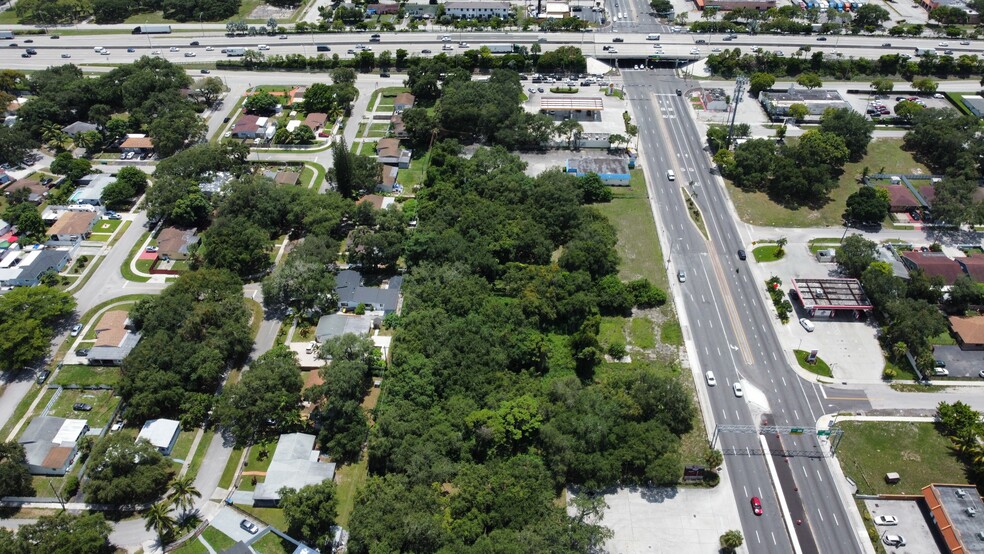 16801 NW 27th Ave, Miami Gardens, FL for lease - Aerial - Image 3 of 6