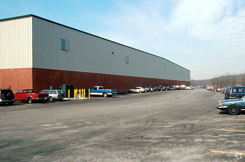 340 Emig Rd, York, PA 17406