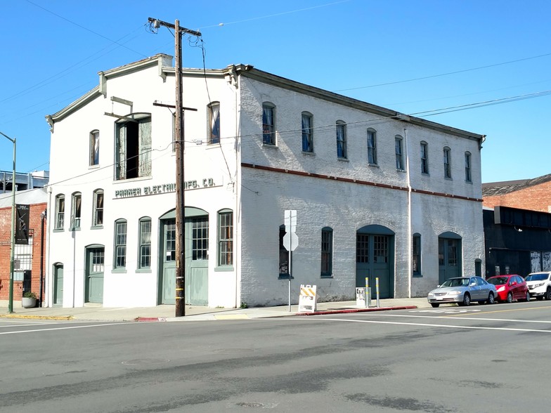 221 Washington St, Oakland, CA for sale - Building Photo - Image 1 of 14