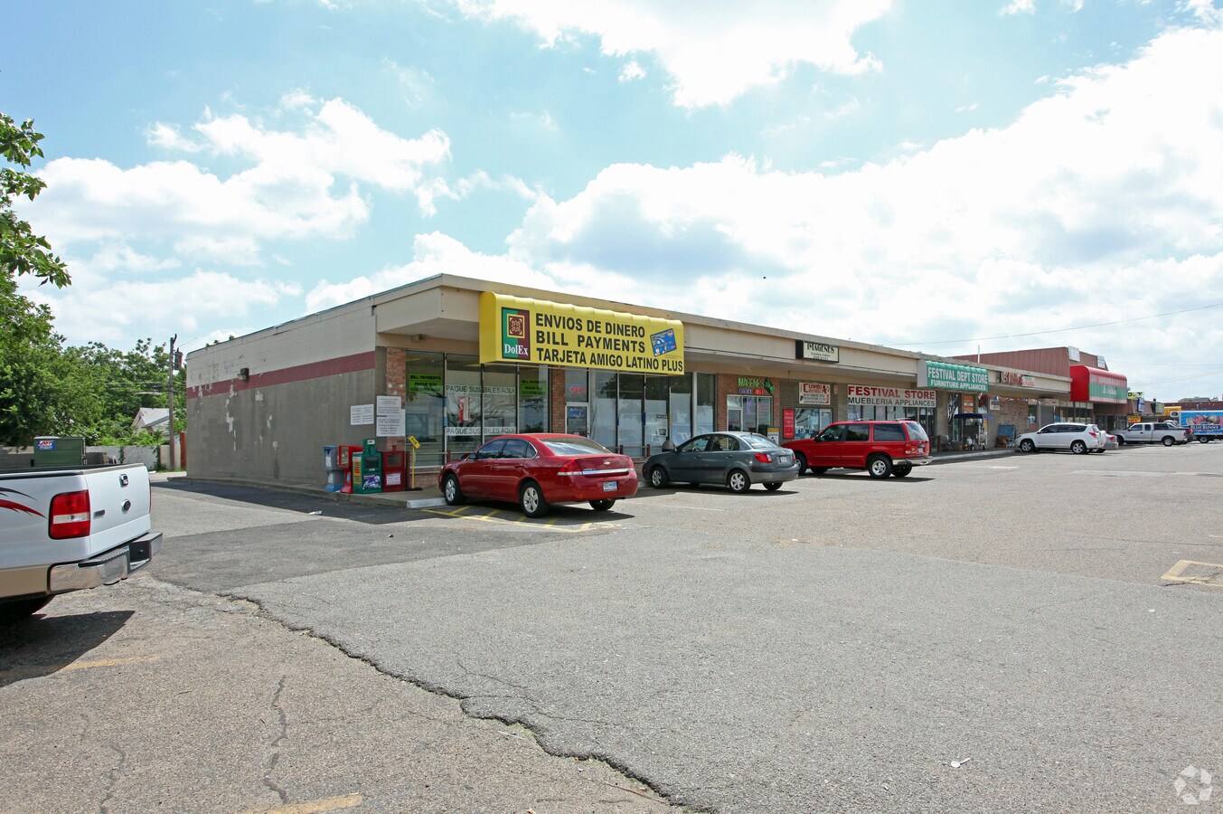 95009526 Webb Chapel Rd, Dallas, TX 75220 Chapel North Plaza