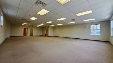 200-290 Pennbrook Pky, Lansdale, PA for lease Interior Photo- Image 2 of 5