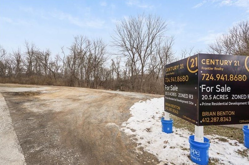 775 McMurray Rd, Bethel Park, PA 15102