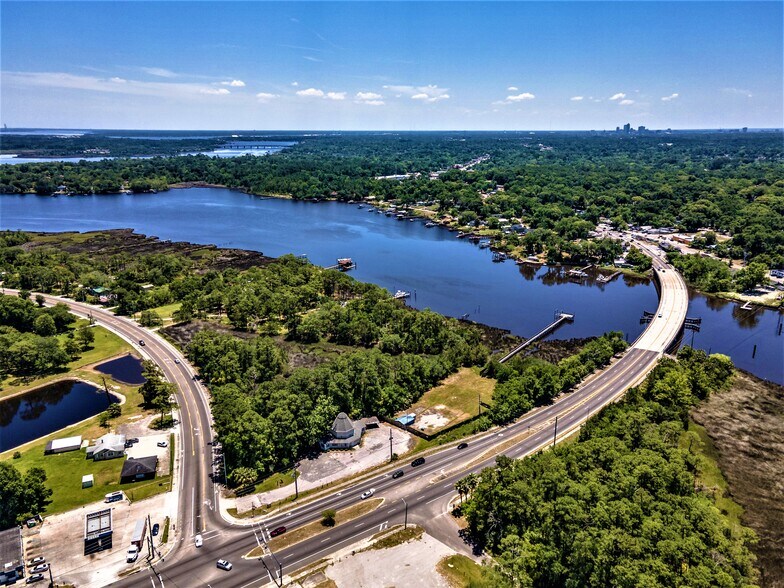 10157 Lem Turner Rd, Jacksonville, FL 32218