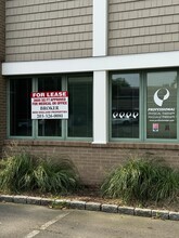 53 Old Kings Hwy N, Darien, CT for lease Building Photo- Image 2 of 13