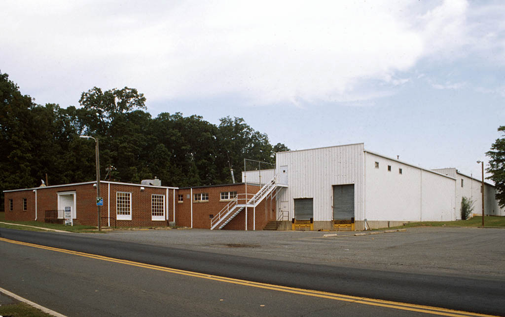 433 E John St, Matthews, NC for sale Primary Photo- Image 1 of 1