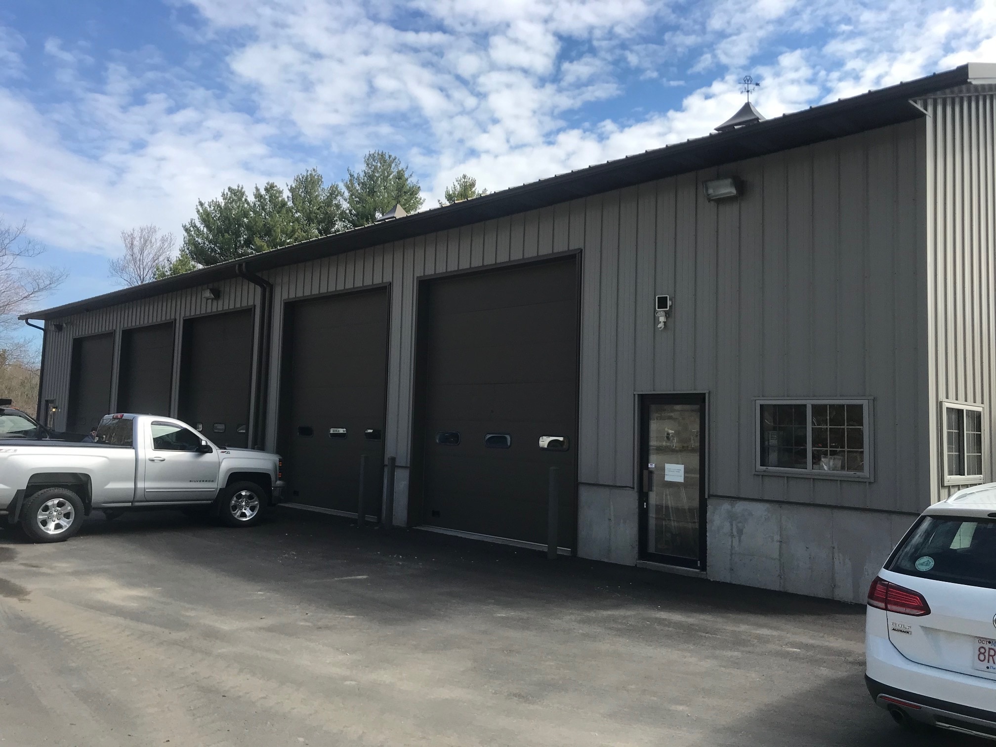 77 Exeter Rd, South Hampton, NH for sale Primary Photo- Image 1 of 1