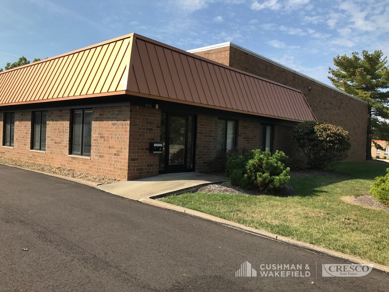 1957119579 Progress Dr, Strongsville, OH 44149 Flex for Lease