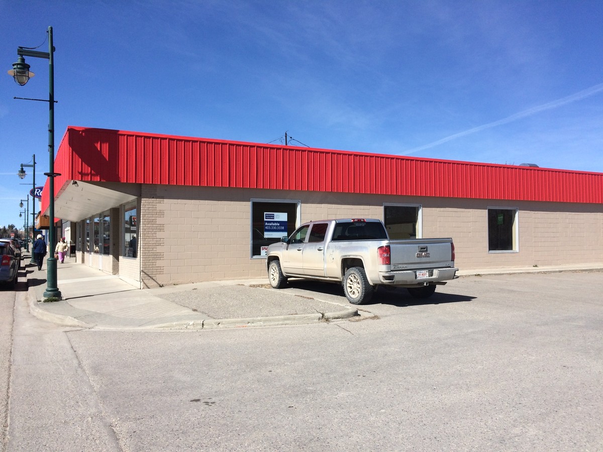 815 Main St, Pincher Creek, AB T0K 1W0 | LoopNet