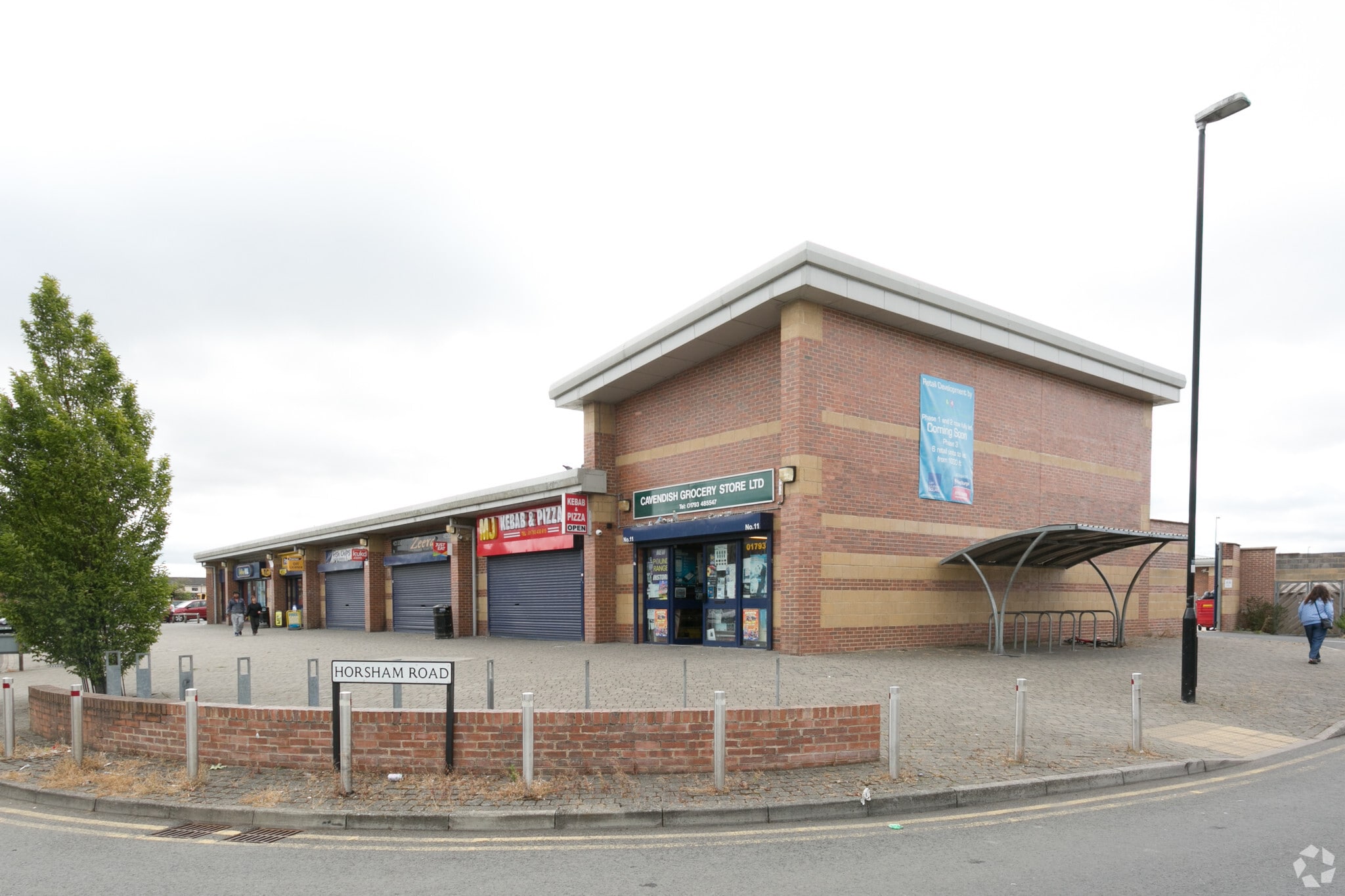 Cavendish Sq, Swindon for sale Primary Photo- Image 1 of 1