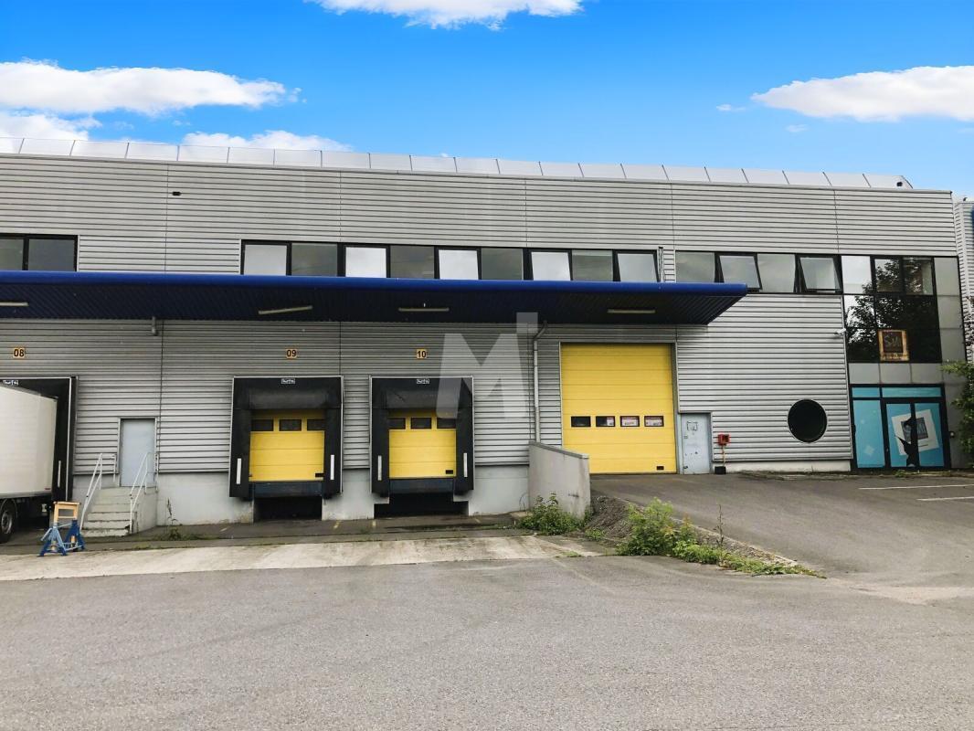 Boulevard Jean Monnet, Combs-la-Ville for lease Building Photo- Image 1 of 8
