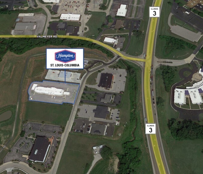 165 Admiral Trost Dr, Columbia, IL for sale - Building Photo - Image 1 of 1