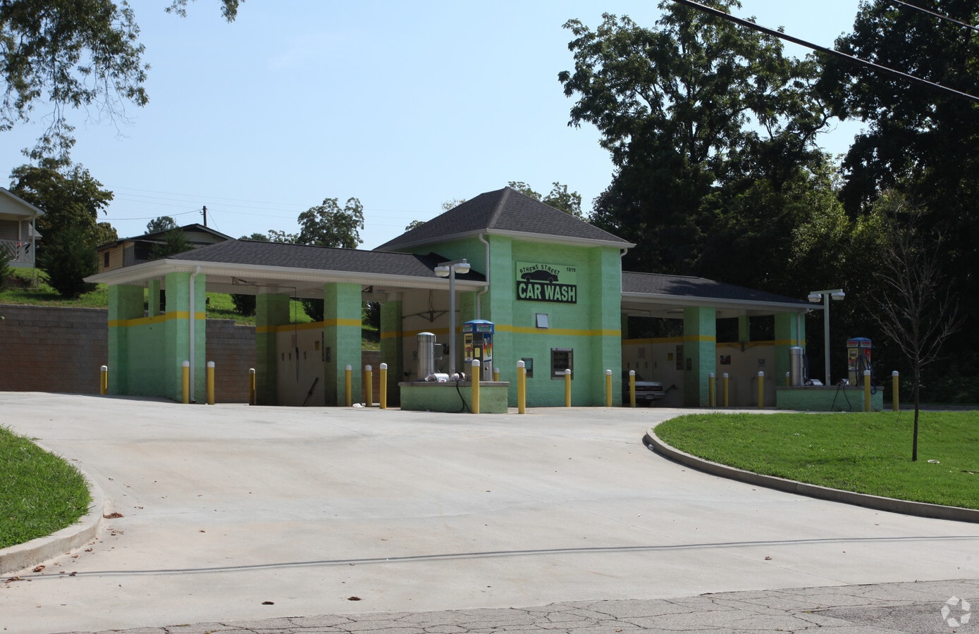 1819 Athens St, Gainesville, GA 30507