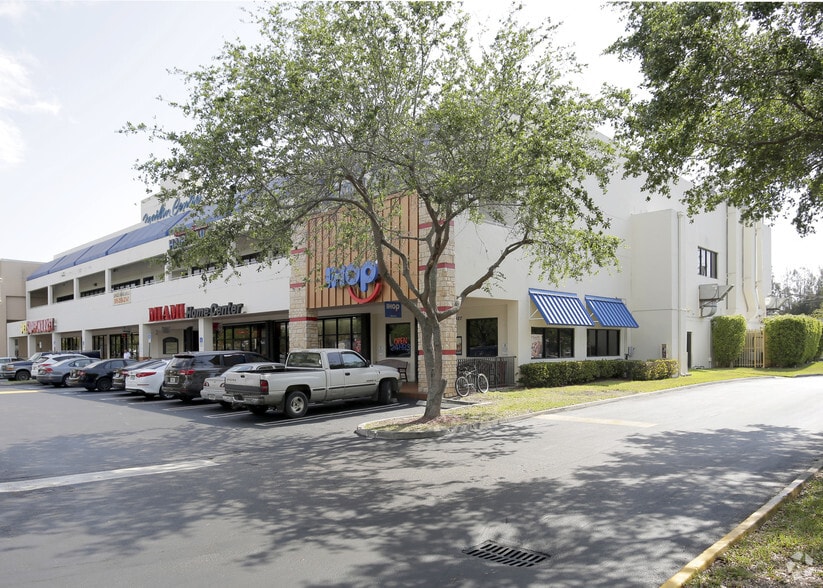 11915-11975 S Dixie Hwy, Pinecrest, FL for lease - Building Photo - Image 3 of 24