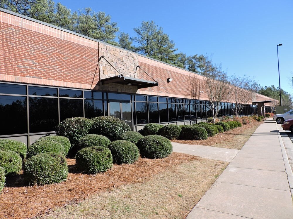 11030 Jones Bridge Rd, Alpharetta, GA for sale Building Photo- Image 1 of 1