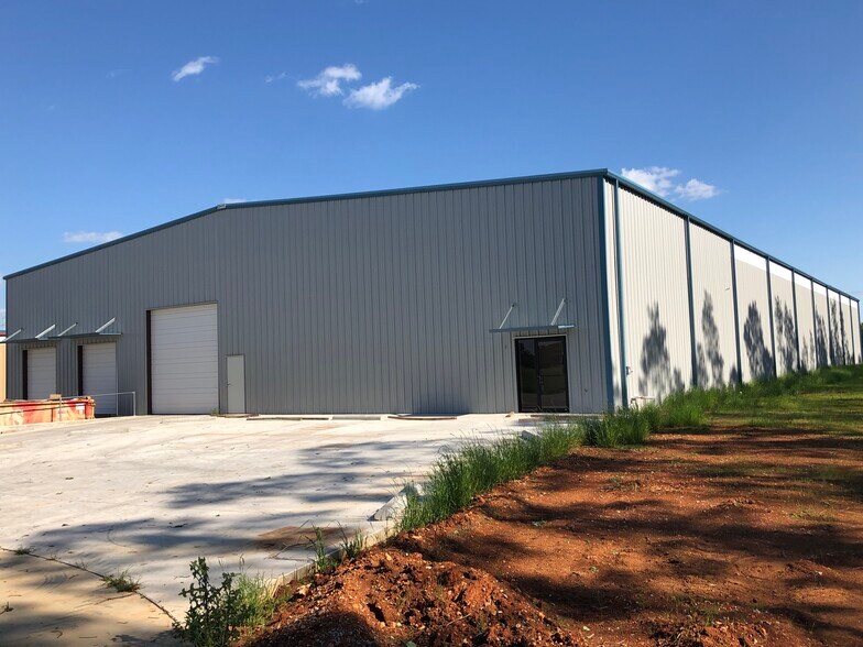 7323-D Greenbrier, Madison, AL for sale - Building Photo - Image 1 of 1