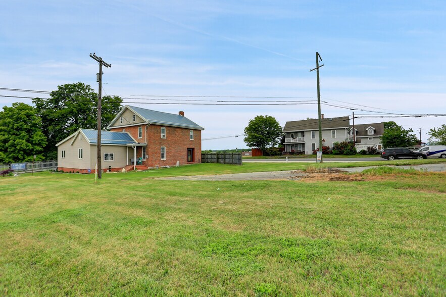 2813 Guilford Spring Rd, Chambersburg, PA 17202