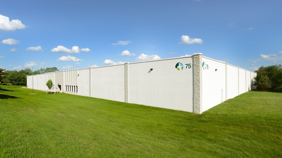 75 Ethel Rd, Edison, NJ for lease - Building Photo - Image 1 of 2