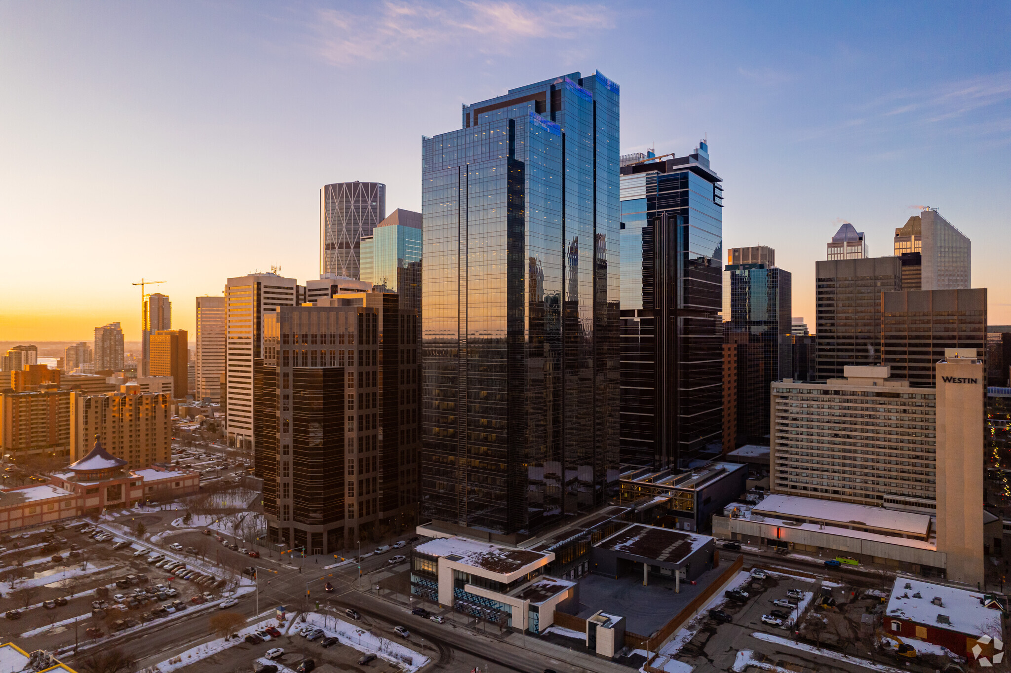 215 2nd St SW, Calgary, AB for lease Building Photo- Image 1 of 6