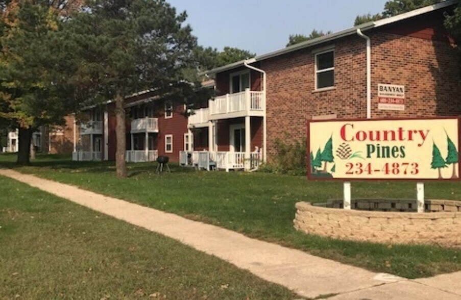 1902-1914 Greenway Cross, Fitchburg, WI for sale - Building Photo - Image 1 of 1