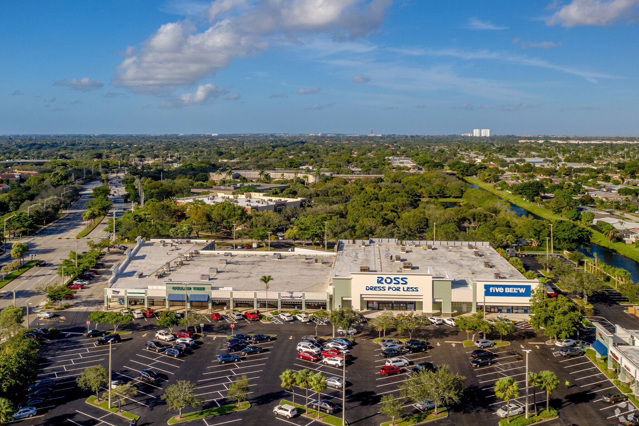 8101-8351 W Sunrise Blvd, Plantation, FL 33322 - Jacaranda Plaza | LoopNet