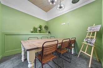 11 Toynbee St, London for lease Interior Photo- Image 2 of 11