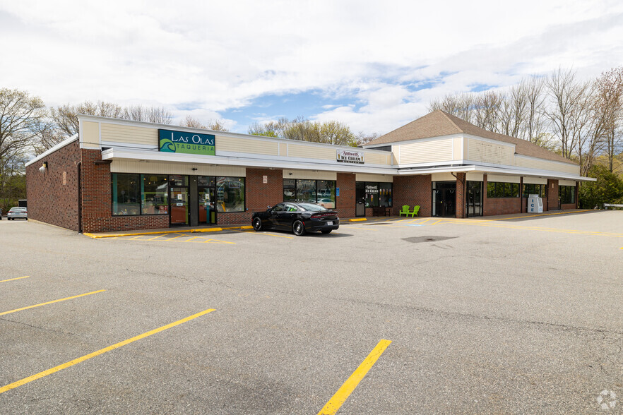 350-358 Lafayette Rd, Hampton, NH for lease - Building Photo - Image 2 of 6