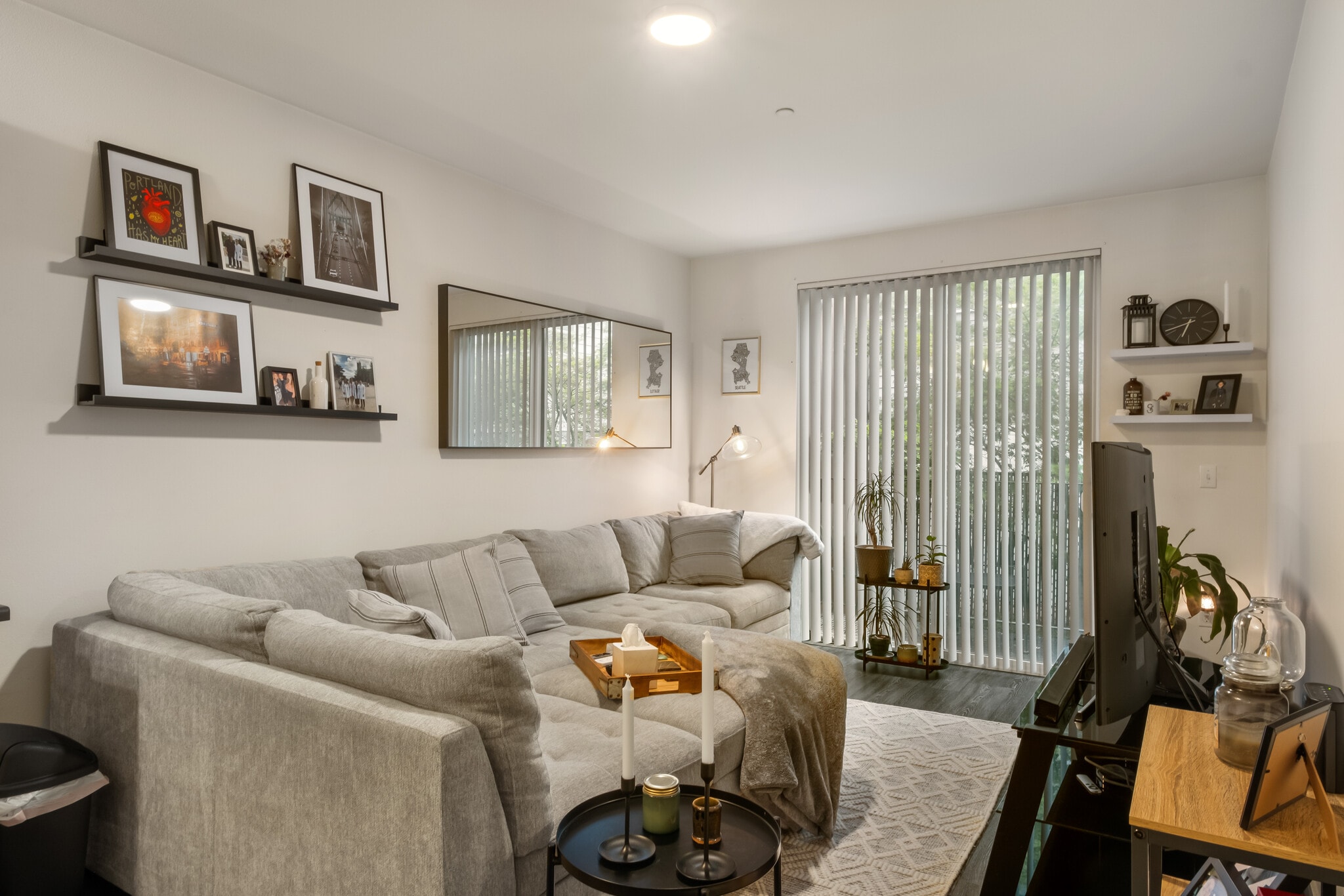 5216 Brooklyn Ave NE, Seattle, WA 98105 Brooklyn Apartments