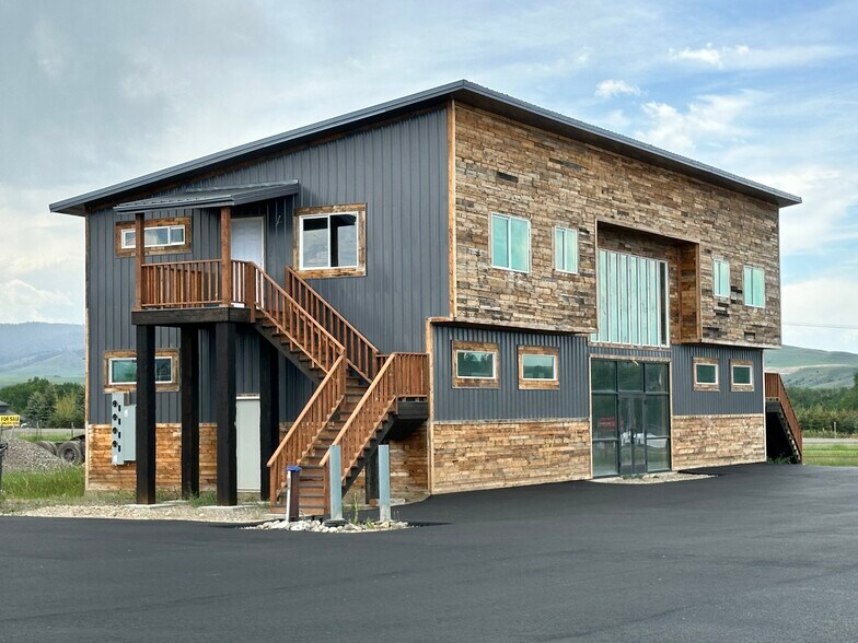 77260 Gallatin Rd, Bozeman, MT for lease - Building Photo - Image 1 of 9