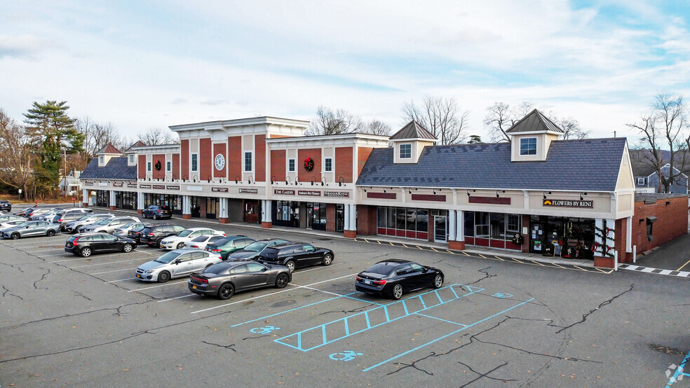 1004 Main St, Fishkill, NY for sale - Primary Photo - Image 1 of 1