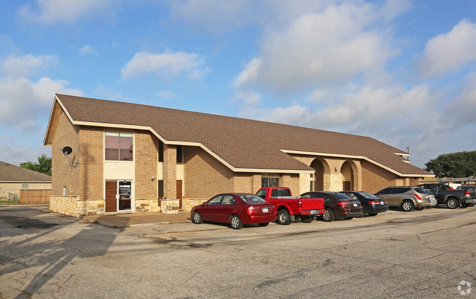 2508 Williams Dr, Georgetown, TX for sale - Primary Photo - Image 1 of 1