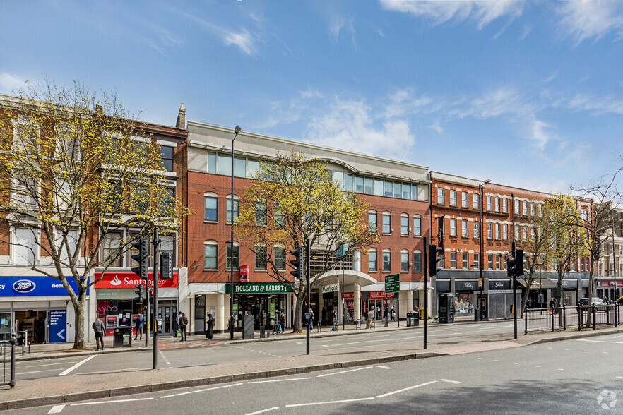 Holloway Rd, London for lease - Building Photo - Image 2 of 4