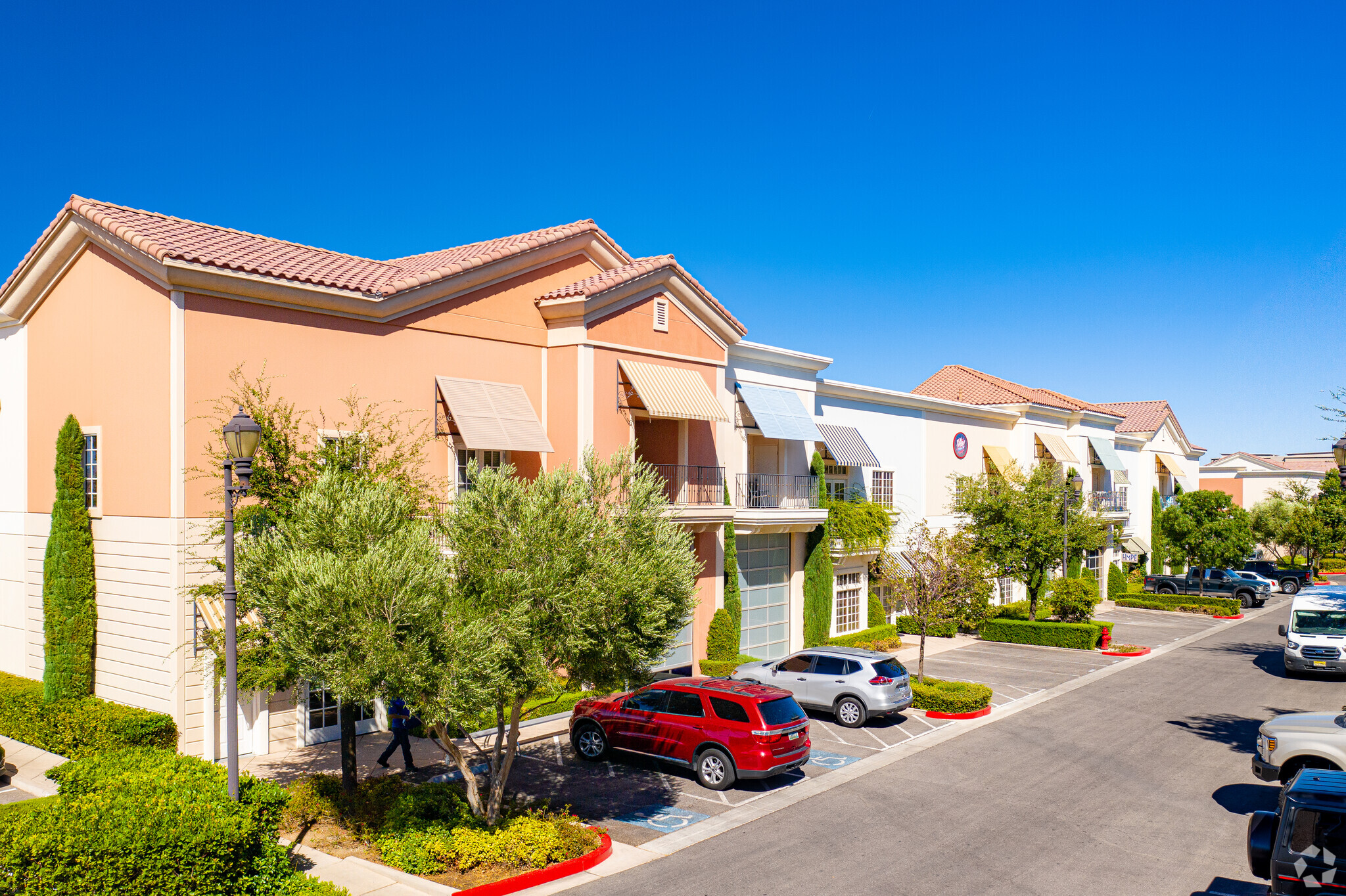 6415 S Tenaya Way, Las Vegas, NV for sale Primary Photo- Image 1 of 1