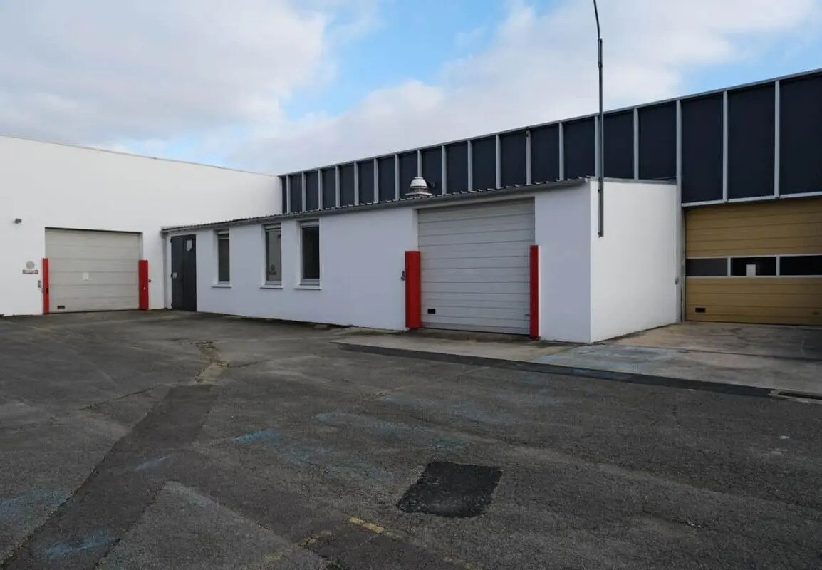 Industrial in Châlons-en-Champagne for sale Building Photo- Image 1 of 13