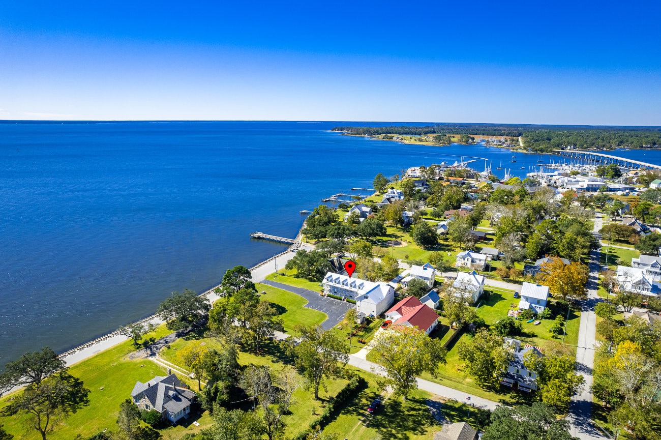 201 Mildred St, Oriental, NC 28571 River Neuse Suites boutique hotel