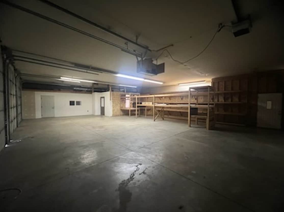 3027 W Hayden Ave, Hayden, ID for lease Interior Photo- Image 1 of 11