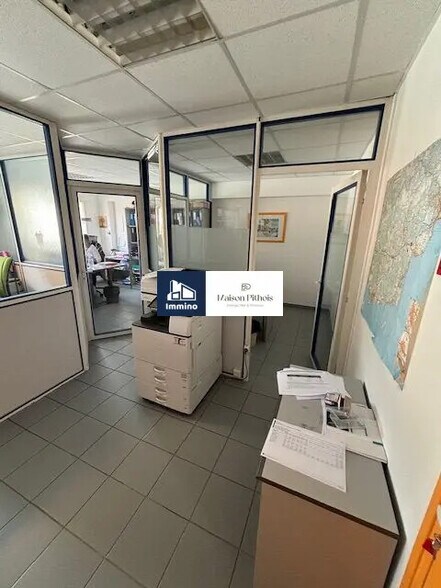 Office in Hyères for sale - Building Photo - Image 3 of 5