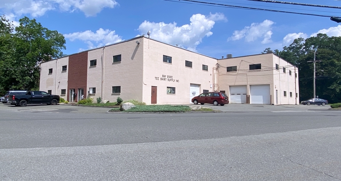 2 Cedar St, Woburn, MA for lease Building Photo- Image 1 of 9