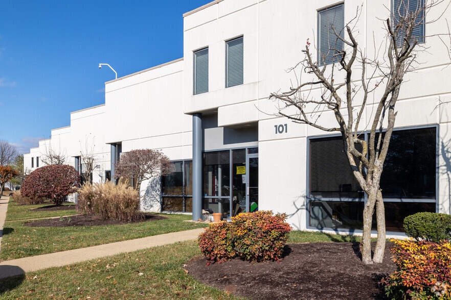 44632 Guilford Dr, Ashburn, VA for sale - Building Photo - Image 3 of 5