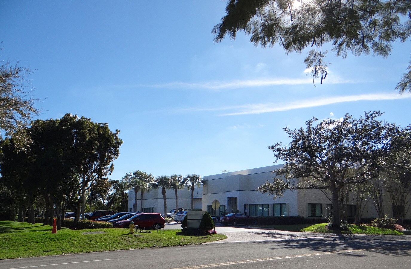 1432 E Newport Center Dr, Deerfield Beach, FL 33442