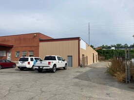 Nelson Roanoke Building - Warehouse