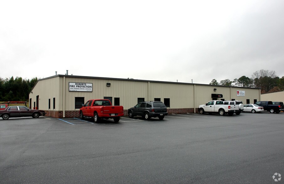 3080 Jonquil Dr SE, Smyrna, GA for sale - Primary Photo - Image 1 of 1